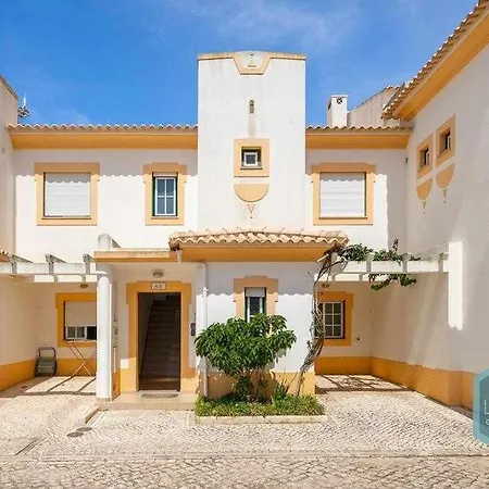 Vila Sul Dream Lodging *